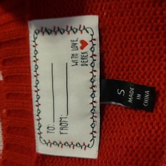 Christmas Sweater 🎄 - Picture 8 of 8